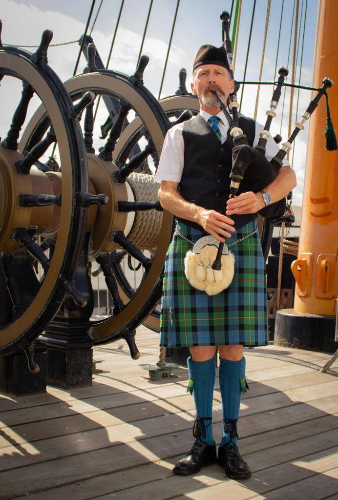 Bagpiper North West | Bagpiper For Hire
