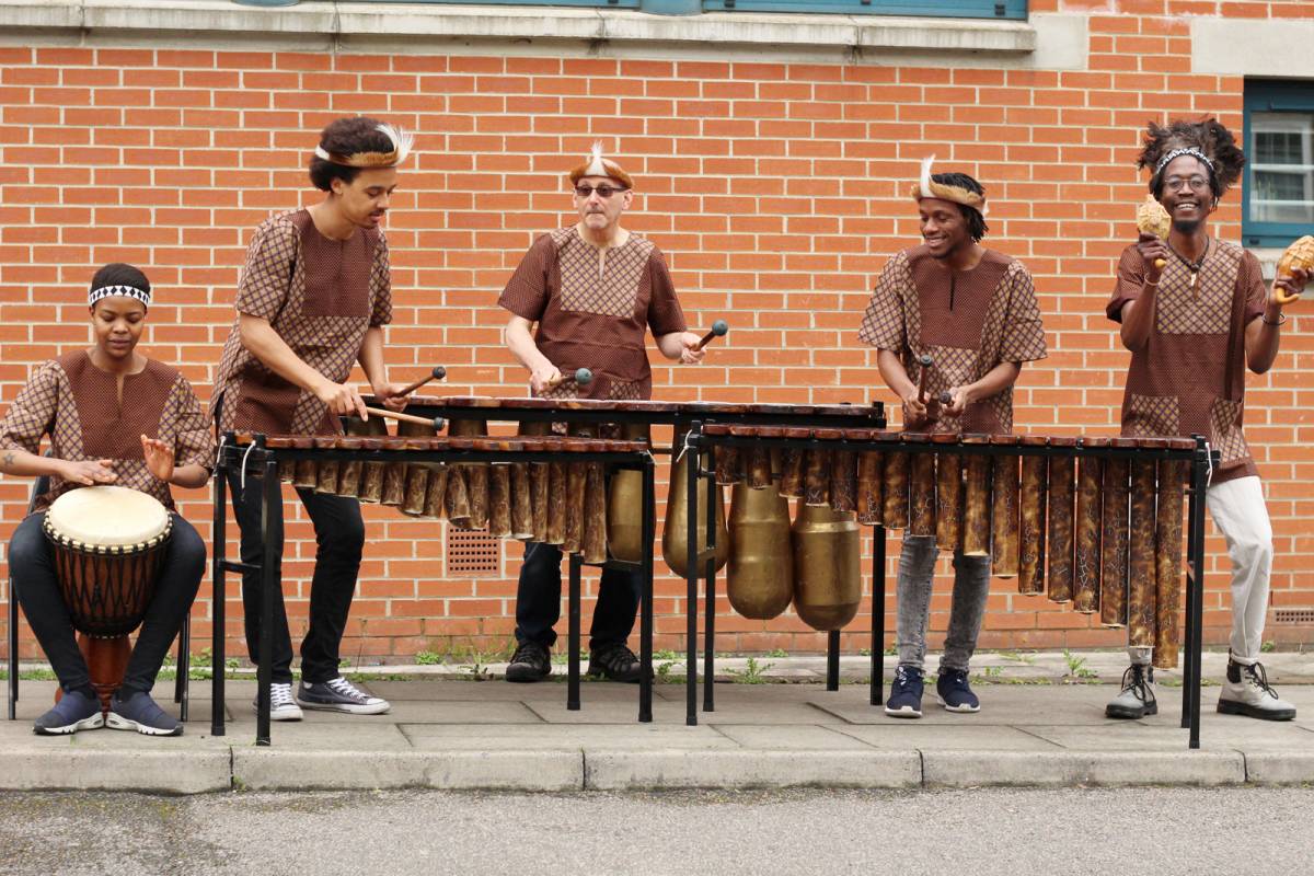 Banda de Marimba Africana | Últim minutBanda de Marimba Africana | Últim minut  