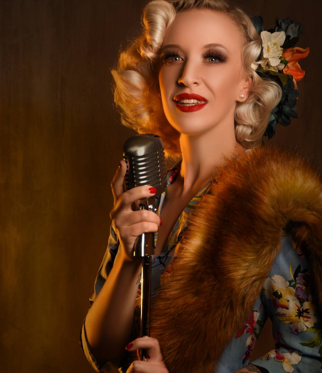 The Vintage Rose Swing jazz and romance of the 30s 40s and 50s