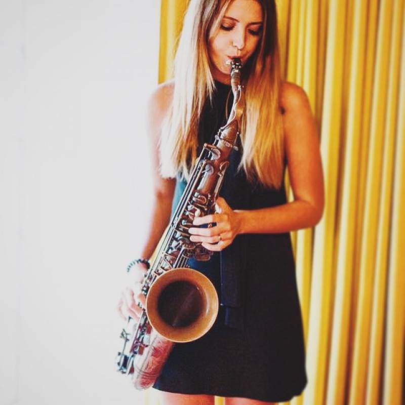 Aimee Jay Sax | Last Minute Musicians